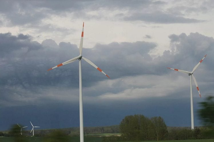 Spain 100% renewable electricity
